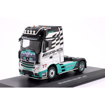 Mercedes-Benz Actros MP4 AMG Petronas F1 Team 2012 - skala 1:43 - Hachette